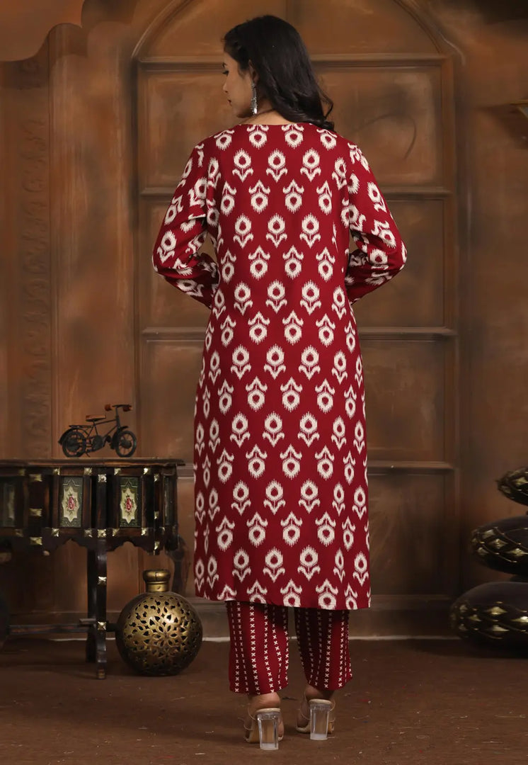 Maroon Rayon Kurta Set With Pent