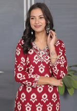 Load image into Gallery viewer, Maroon Rayon Kurta Set With Pent
