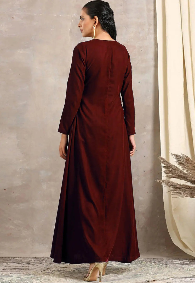 Maroon Velvet Kurta Set With Pent