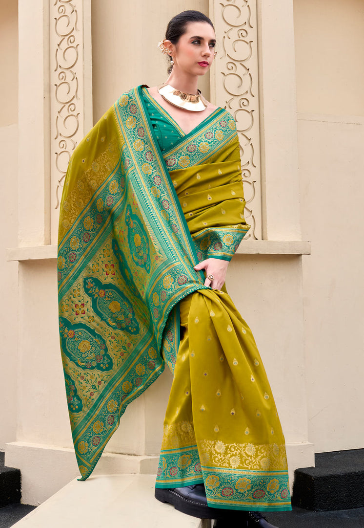 Mehndi Banarasi Silk Saree With Blouse