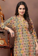 Load image into Gallery viewer, Multicolor Rayon Kurta Set With Pent

