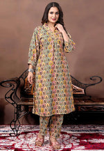 Load image into Gallery viewer, Multicolor Rayon Kurta Set With Pent
