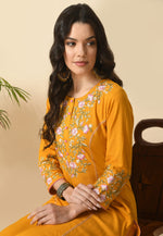Load image into Gallery viewer, Mustard Cotton Rayon Kurta Set With Pent
