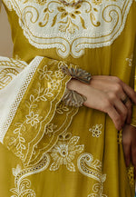 Load image into Gallery viewer, Mustard Muslin Pakistani Suit
