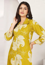 Load image into Gallery viewer, Mustard Rayon Kurta Set With Pent

