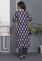 Load image into Gallery viewer, Navy Blue Rayon Kurta Set With Pent
