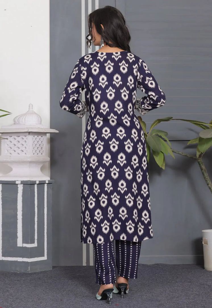 Navy Blue Rayon Kurta Set With Pent