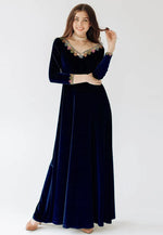 Load image into Gallery viewer, Navy Blue Velvet Gown
