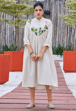 Load image into Gallery viewer, Off White Cotton Long Kurti
