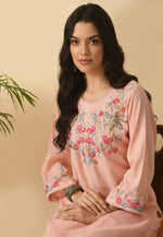 Load image into Gallery viewer, Peach Cotton Rayon Kurta Set With Pent
