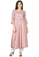 Load image into Gallery viewer, Pink Cotton Rayon Kurta Set With Pent
