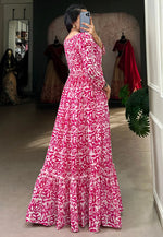 Load image into Gallery viewer, Pink Georgette Printed Gown
