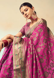 Pink Georgette Saree With Blouse
