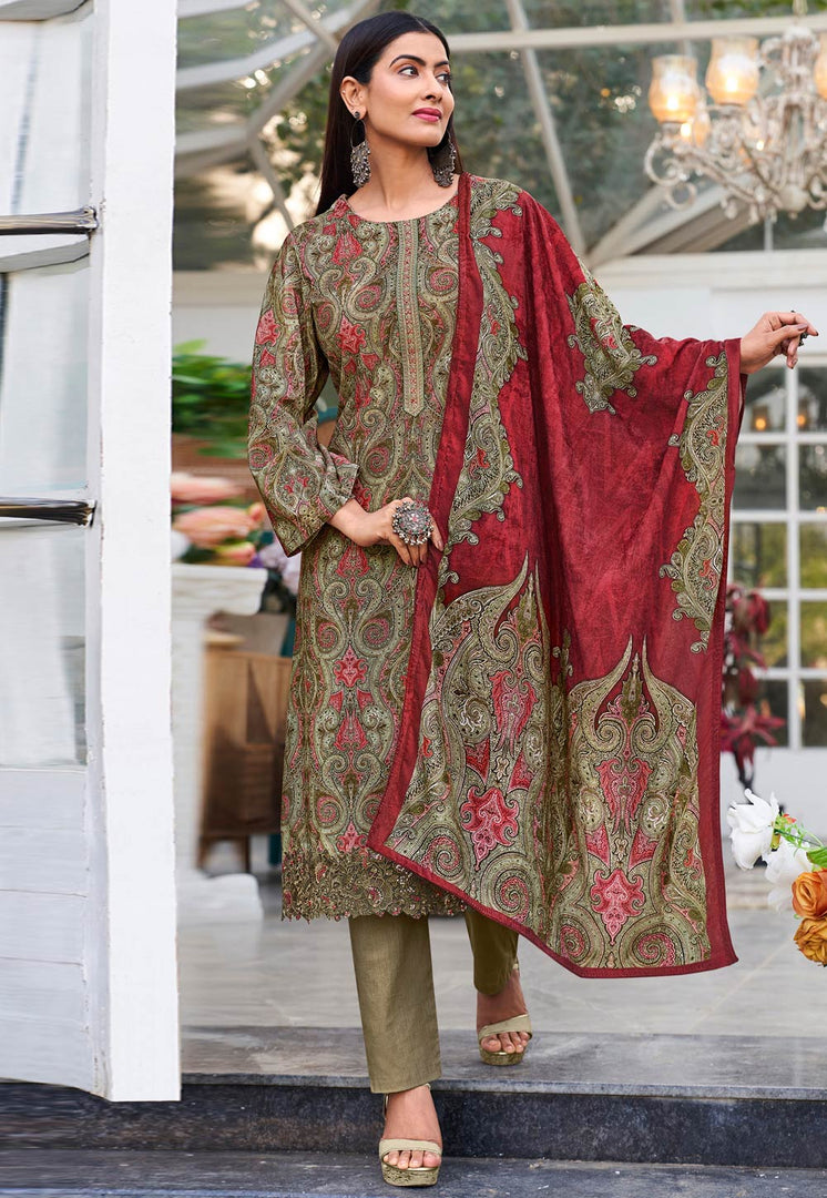Pista Green Velvet Pakistani Suit