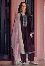Load image into Gallery viewer, Purple Velvet Pakistani Suit
