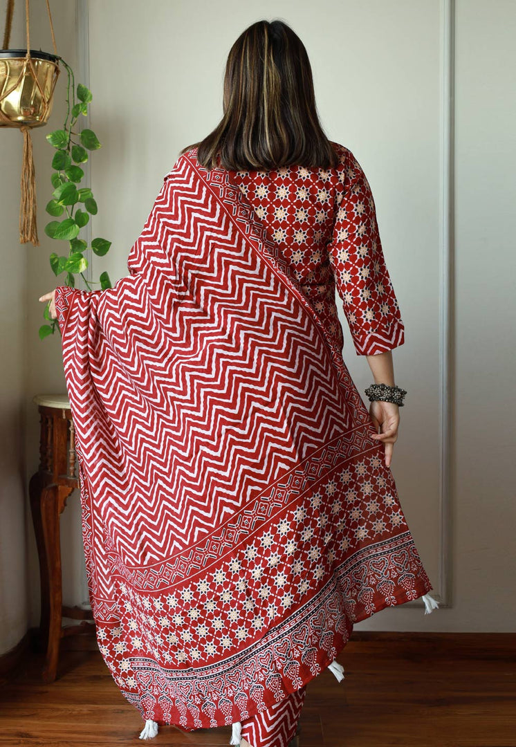Red Chanderi Cotton Kurta Set With Pant