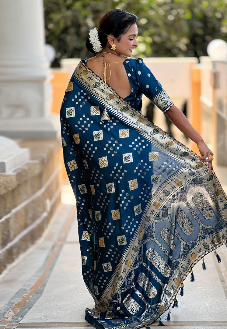 Teal Silk Saree With Blouse
