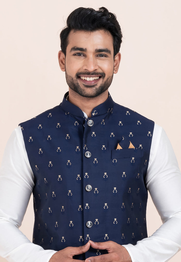 White Banarasi Silk Kurta Pajama With Jacket