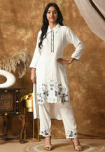 Load image into Gallery viewer, White Cotton Rayon Kurta Set With Pent
