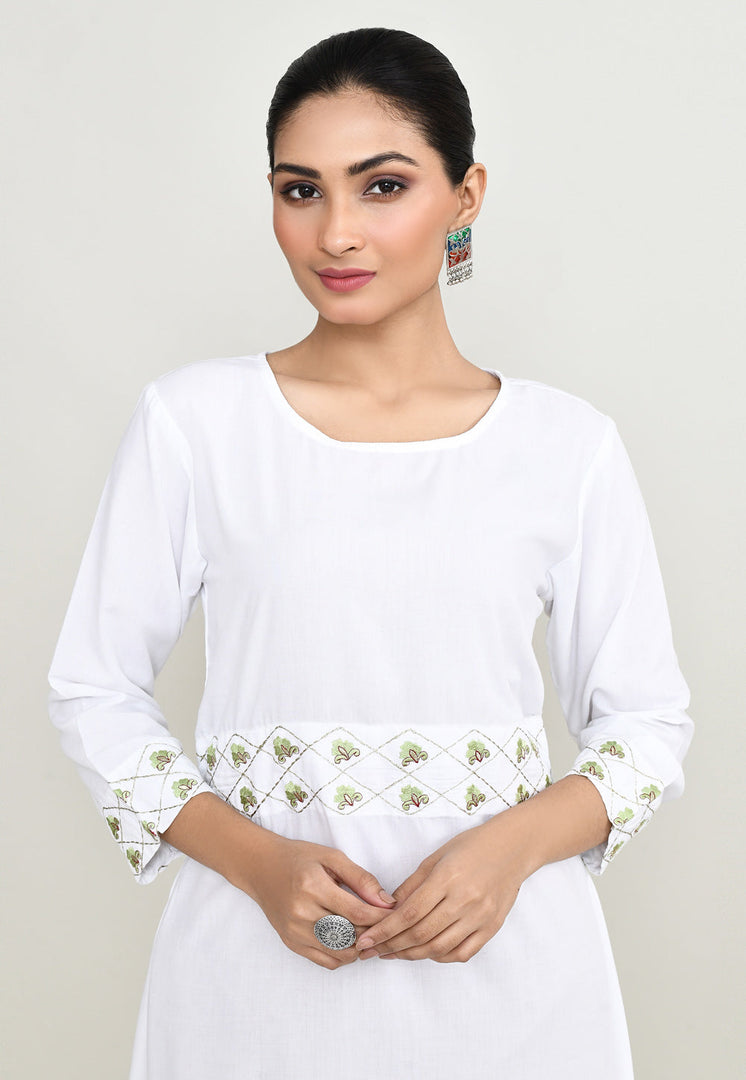 White Rayon Kurta Set With Pant