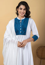 Load image into Gallery viewer, White Rayon Readymade Pant Style Suit
