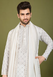 White Viscose Kurta Pajama With Stole