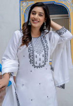 Load image into Gallery viewer, White Viscose Readymade Pant Style Suit
