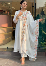 Load image into Gallery viewer, White Viscose Readymade Pant Style Suit
