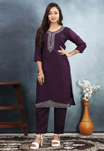 Load image into Gallery viewer, Wine Silk Kurta Set With Pent

