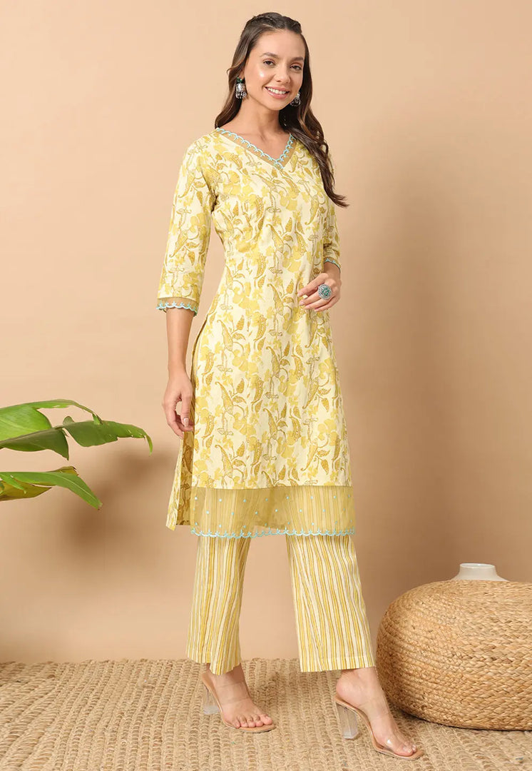 Yellow Cotton Kurta Set With Pent