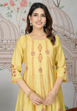 Load image into Gallery viewer, Yellow Viscose Kurta Set With Pent

